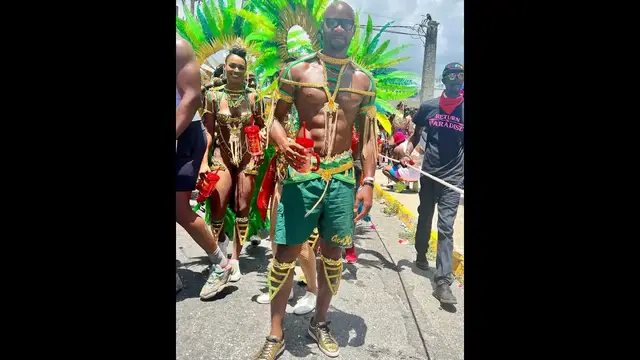 Video thumbnail for Look what Asafa Powell did at Carnival in Jamaica