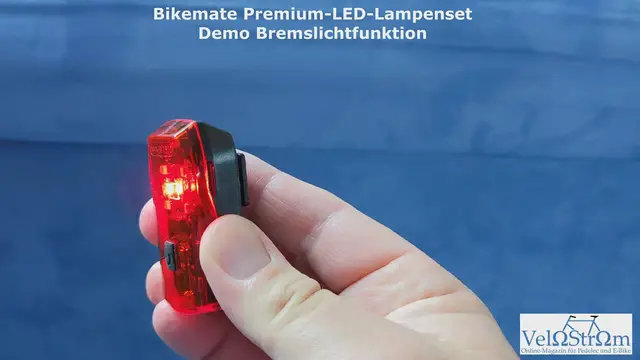 Video thumbnail for Demo Bremslichtfunktion Bikemate Premium LED-Lampenset