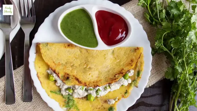 Video thumbnail for पनीर भरवा मूंग दाल चीला | Stuffed Moong Dal Chilla | how to make moong dal chilla