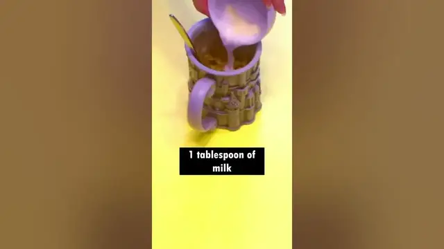 'Video thumbnail for Easy Mac and Cheese Recipe in a Mug - Perfect lunch for 1!'
