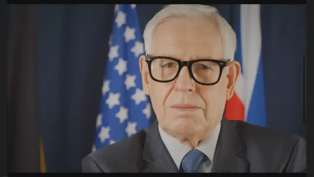 Video thumbnail for 5 Weird Bernie Sanders Facts You’re Dying To Know