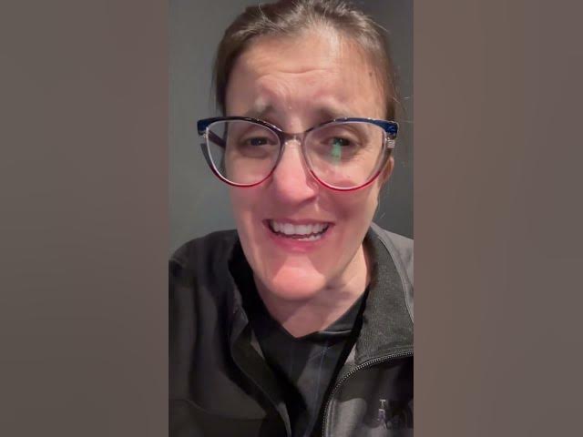 Video thumbnail for The Bronx Brewery Blood Orange Seltzer: The Ultimate Thirst Quencher? 🍊