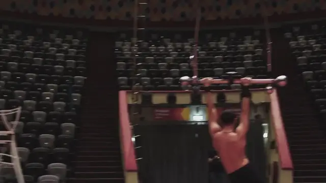 Video thumbnail for Sebasti n s Golden Buzzer Moment