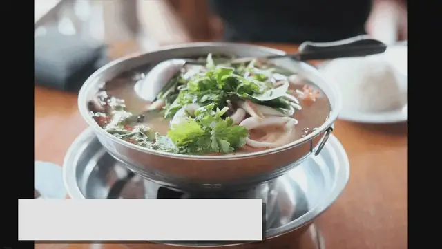 Video thumbnail for Tom Yum Soup Recipe