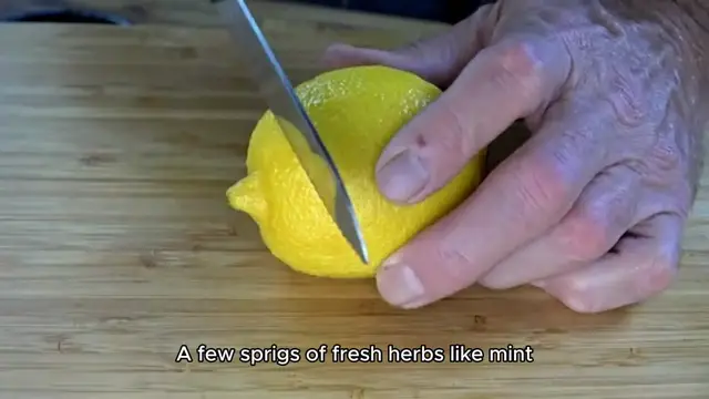 Video thumbnail for infused water recipe