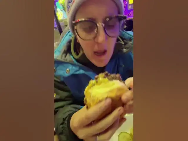 Video thumbnail for What’s in THIS $7.99 Burger?! 🍔🤯