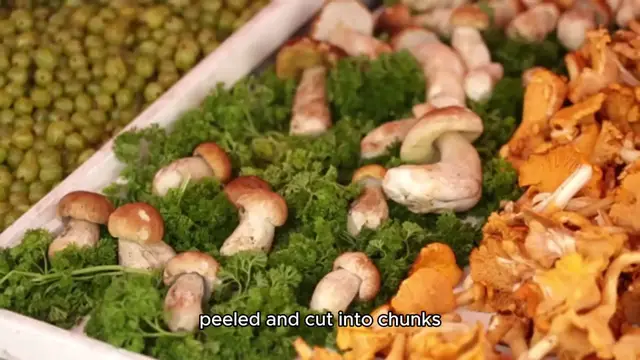 Video thumbnail for chicken stock recipe