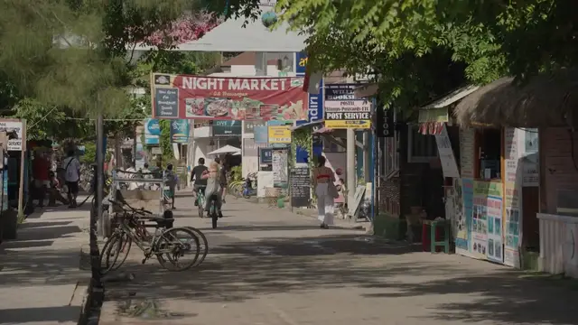 Video thumbnail for Lombok Travel Guide 2024 ｜ Hidden Gems Local Food Hunting Tips