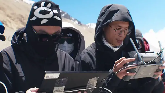 Video thumbnail for China: DJI EV50 sets 8,861m altitude record in Mount Qomolangma atmospheric research mission.