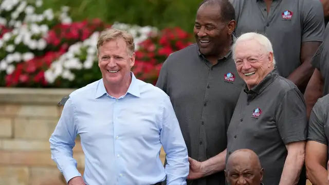 Video thumbnail for NFL Decides to Eliminate All Future Pro Bowl Activities