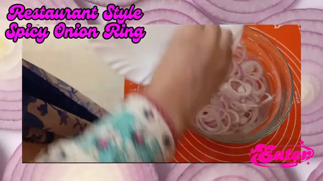 Video thumbnail for Restaurant Style Spicy Onion Ring Recipe