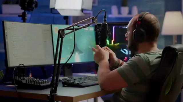 Video thumbnail for Apex Legends Tips