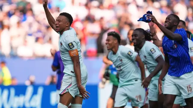 Video thumbnail for World Cup semifinal: will France get their revenge on Spain?
