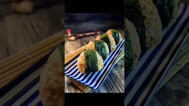 Video thumbnail for how to make#onigiri #homemaderecipes #cookingvideo #shorts #youtubeshorts #japanesefood #easyrecipe