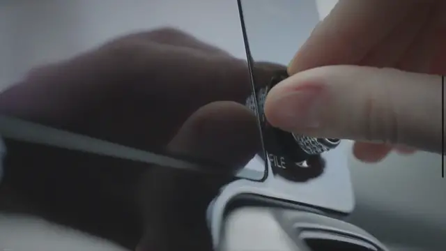 Video thumbnail for How to Add Fade Audio Effects on PowerPoint