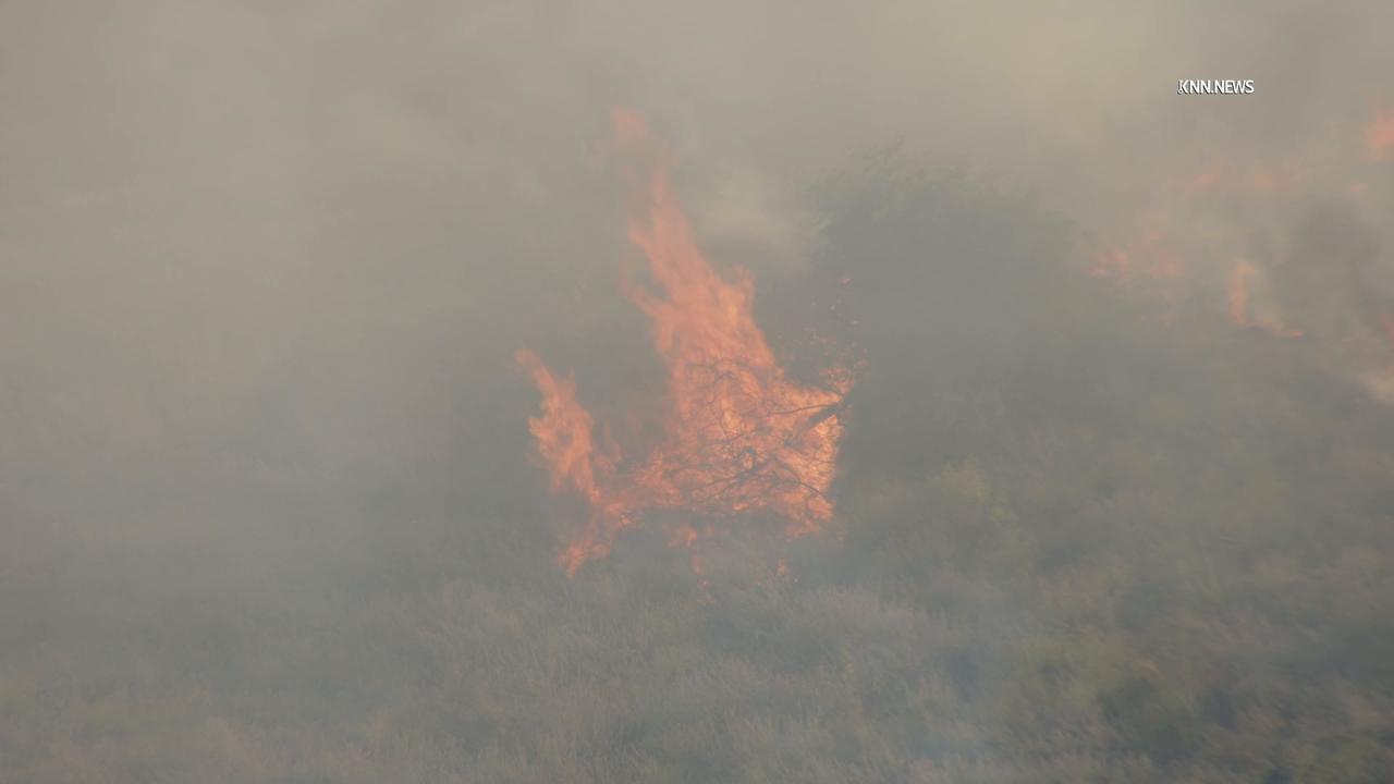 Video thumbnail for US, Los Angeles: Simi Valley Sandy Wildfire Day 2.