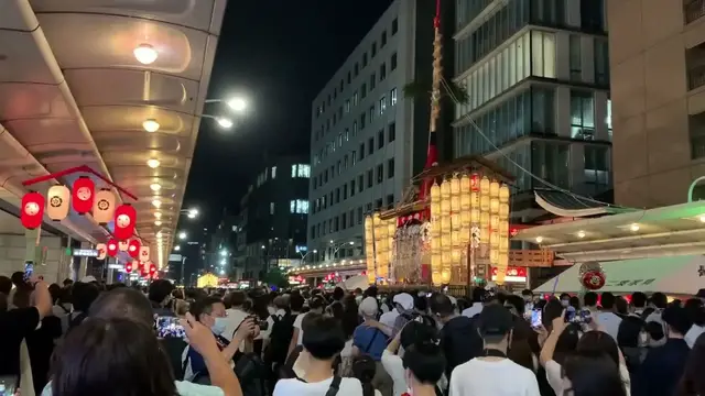 'Video thumbnail for 祇園祭2022年7月15日宵々山：長刀鉾 / Gion Festival July 15, 2022 Yoizayama: Naginataboko'