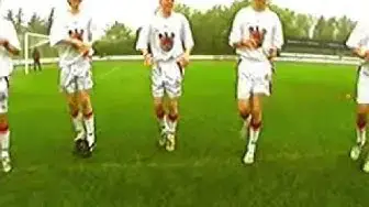 Video thumbnail for Senegal | Fodboldrytmer | Opvarmningsøvelse