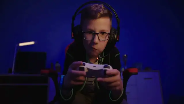 Video thumbnail for  Super Mario Maker 2