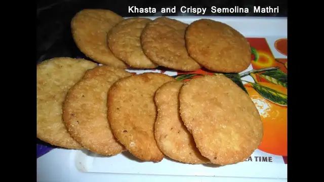 Video thumbnail for Suji ki Mathri | सूजी की खस्ता कुरकुरी मठरी बनाने की विधि | Khasta and Crispy Semolina Mathri