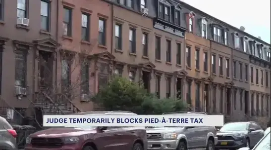 Video thumbnail for NYC judge temporarily blocks Mayor Mandani's pied-à-terre tax