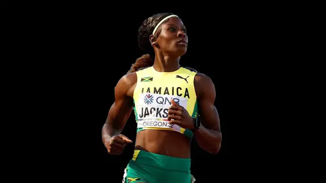 Video thumbnail for Shericka Jackson's Impressive 400m Win at Velocity Fest 12