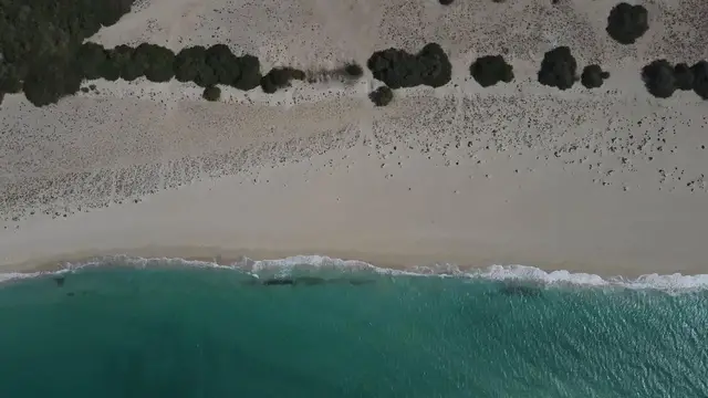 Video thumbnail for Iran: Drone View Over Persian Gulf 7.