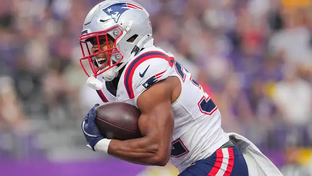 'Video thumbnail for Will the Offensive Rookie of the Year Award Be a Running Back?'