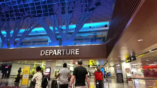 'Video thumbnail for Singapore Connection Flight Layover at Changi Airport Terminal 1 2025'