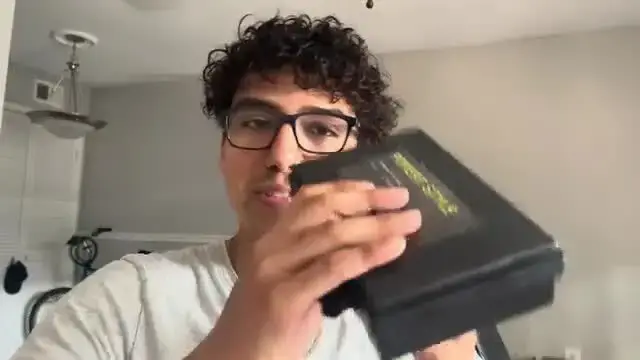 'Video thumbnail for SKNSL Rechargeable Flashlight Review'