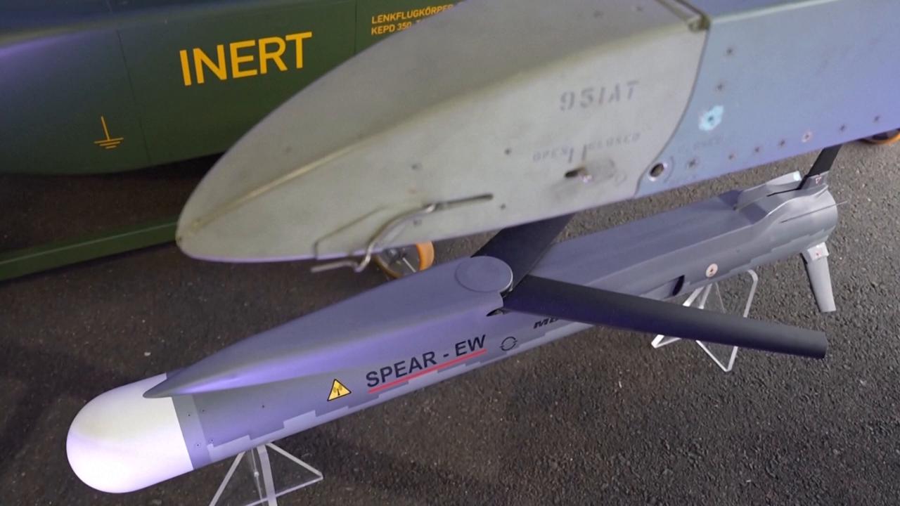 Video thumbnail for Germany: Berlin air show opens with focus on drones, European defense cooperation.