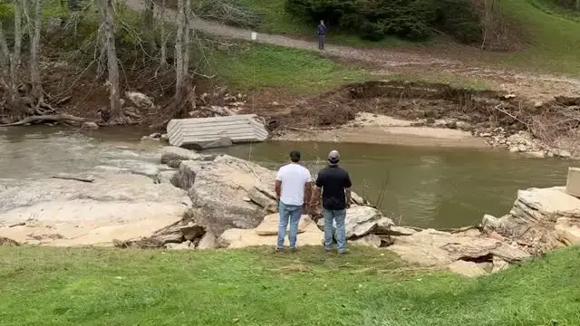 Video thumbnail for Elderly Couple Stranded With No Power After Helene Saved By Community | Happily TV