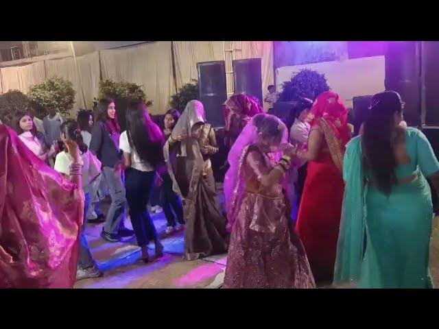 Video thumbnail for गर्मी स्पेशल सांग 2026 ( Official Video) मर गयी गर्मी में Viral Song !! सिंगर मुन्दर गुर्जर !