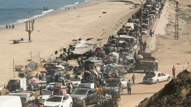 'Video thumbnail for Israeli army forcing Palestinians from Gaza City to al-Mawasi as it intensifies attacks'