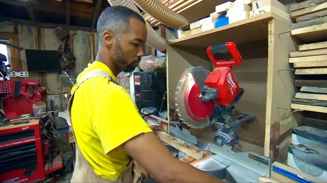 Video thumbnail for US-Canada trade war hits Michigan businesses as tariffs drive up costs