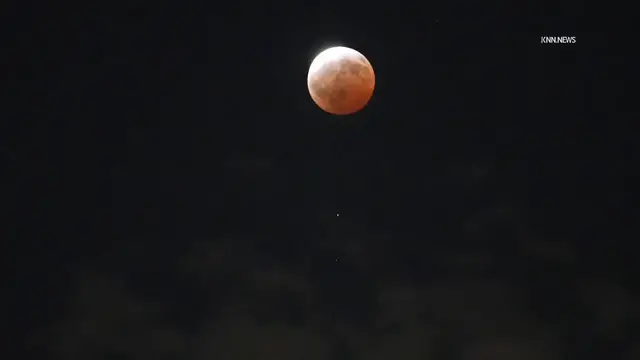 Video thumbnail for US, Los Angeles: Encino Partial Lunar Eclipse To Color Sturgeon Moon.