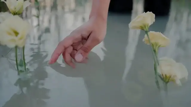 Video thumbnail for Women Hand in Water