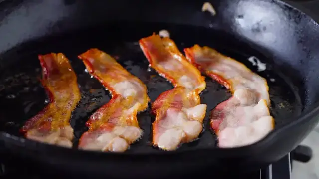 Video thumbnail for How To Cook Bacon On The Stove