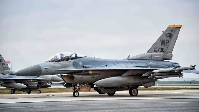 'Video thumbnail for Wolf Pack F-16s • Flight Ops At Kunsan Air Base (Oct 2019)'