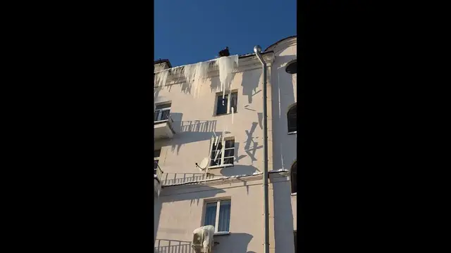 Video thumbnail for Icicle Removal Goes Wrong: AC Unit Hit on Snowy Roof