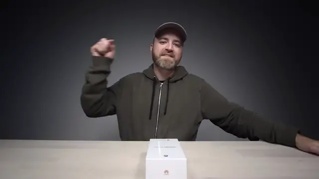 Video thumbnail for Switching To The Huawei P20 Pro...