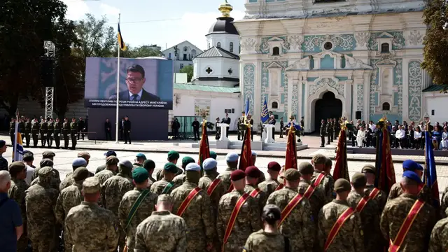 Video thumbnail for Ukraine independence: Foreign leaders in Kyiv for 35th anniversary