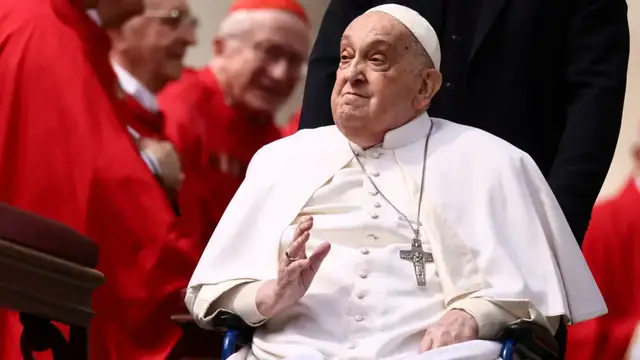 Video thumbnail for Vatican: Pope condemns 'deplorable humanitarian situation' in Gaza