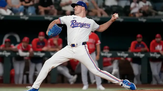 Video thumbnail for Milwaukee's Quest for Record: MLB's Top Team Faces Texas
