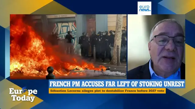 Video thumbnail for Protests in France: Russian interference "quite certain" says French politician