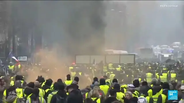 Video thumbnail for Cost-of-living demonstrations to grip pre-election France