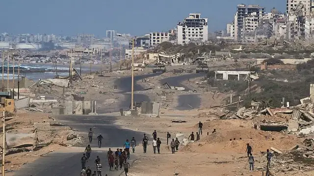 'Video thumbnail for Israeli strikes continue in Gaza despite announcement of ceasefire deal'
