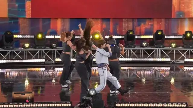 Video thumbnail for Yeonjun performs during the GMA 2026 Summer Concert Series 5.