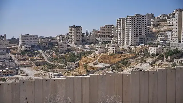 'Video thumbnail for Countries condemn Israel's settlement plan in occupied West Bank'