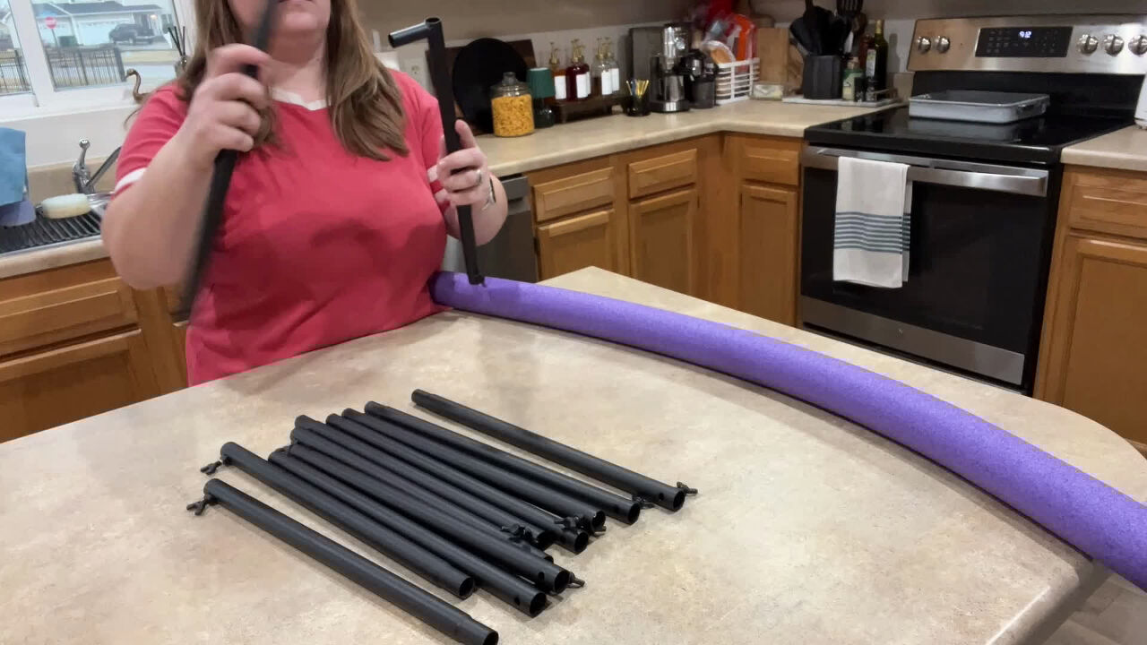 Video thumbnail for Stick a table rod on your kitchen island - this is BRILLIANT!